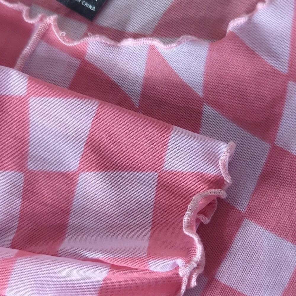 Y2K Mesh Pink Lettuce Hem Crop Top - Picture 5 of 5